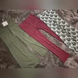 Lot Of Kate Quinn Leggins